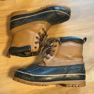 Totes Brown and Black Winter Boots